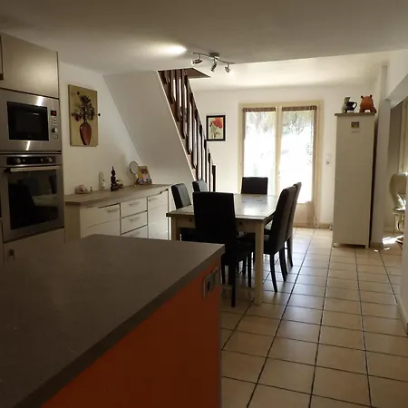 Holiday home Belle T3 Avec Terrasse Proche De La De St Cyprien Saint-Cyprien (Pyrenees-Orientales)