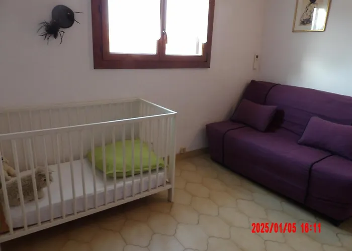Casa de Férias Belle T3 Avec Terrasse Proche De La De St Cyprien Saint-Cyprien (Pyrenees-Orientales)