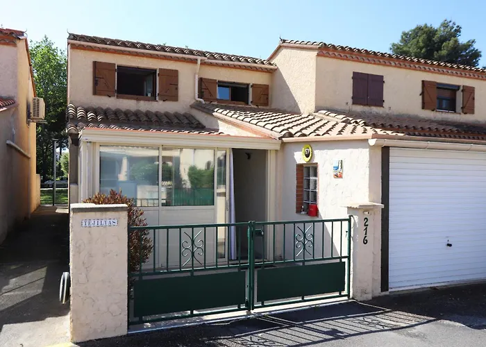 Belle T3 Avec Terrasse Proche De La De St Cyprien Casa de Férias Saint-Cyprien (Pyrenees-Orientales)